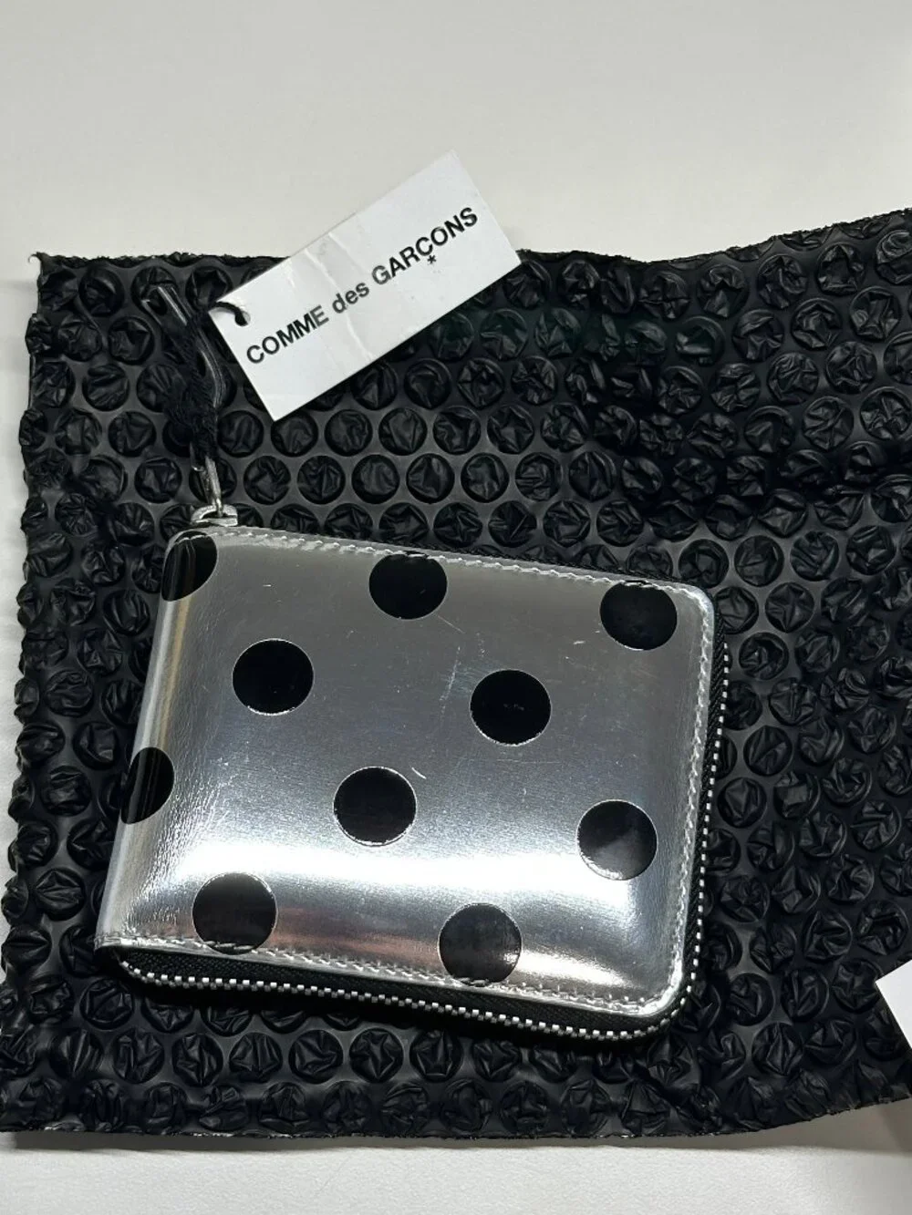RARE Comme des Garçons Medium Classic Wallet Optical Group Dot Silver